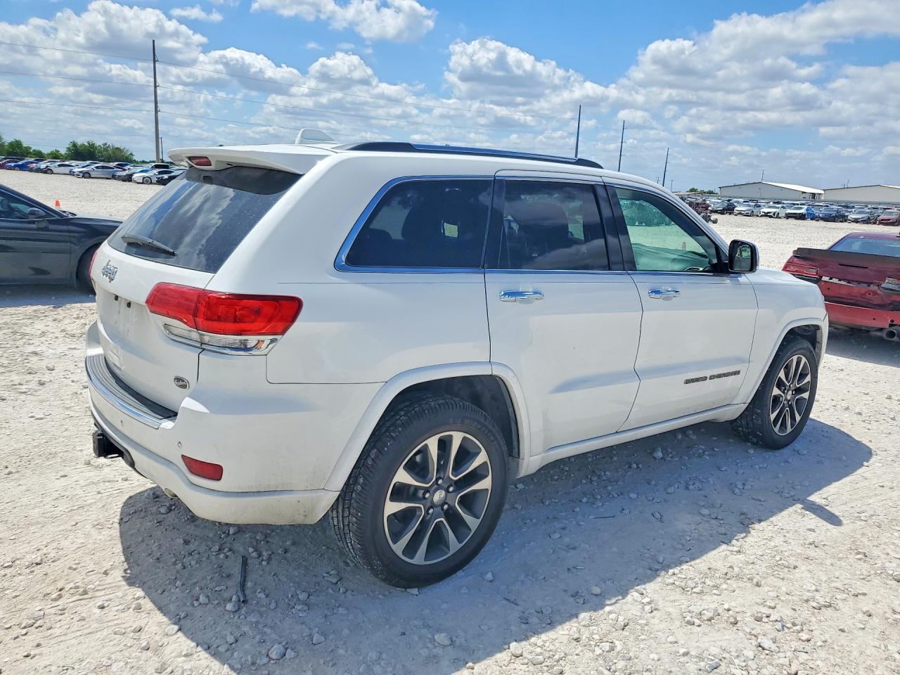 2017 JEEP GRAND CHEROKEE OVERLAND 4X2