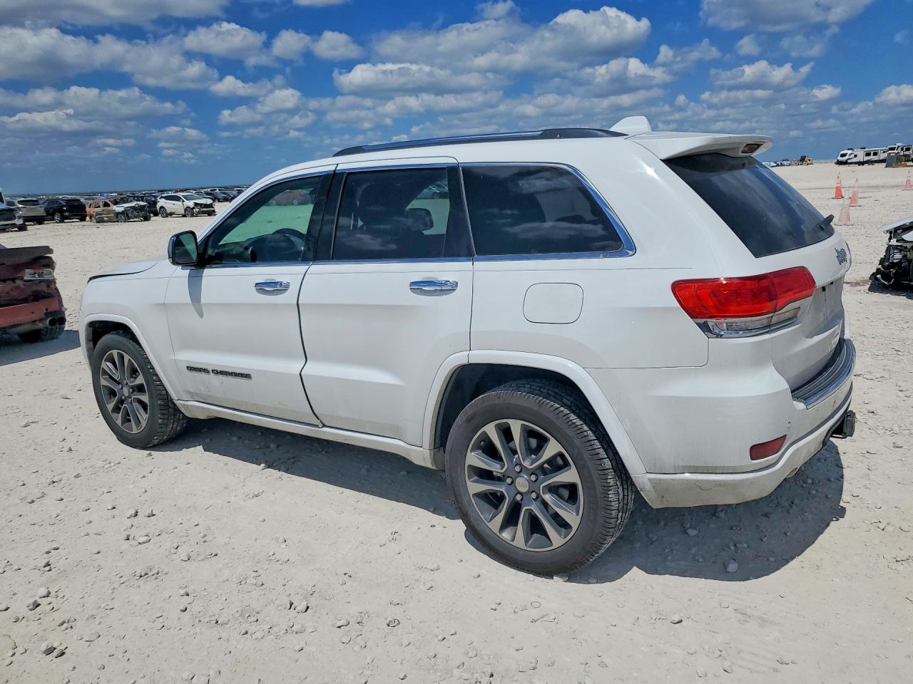 2017 JEEP GRAND CHEROKEE OVERLAND 4X2