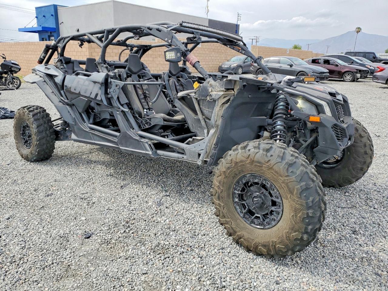 2024 CAN-AM MAVERICK X3