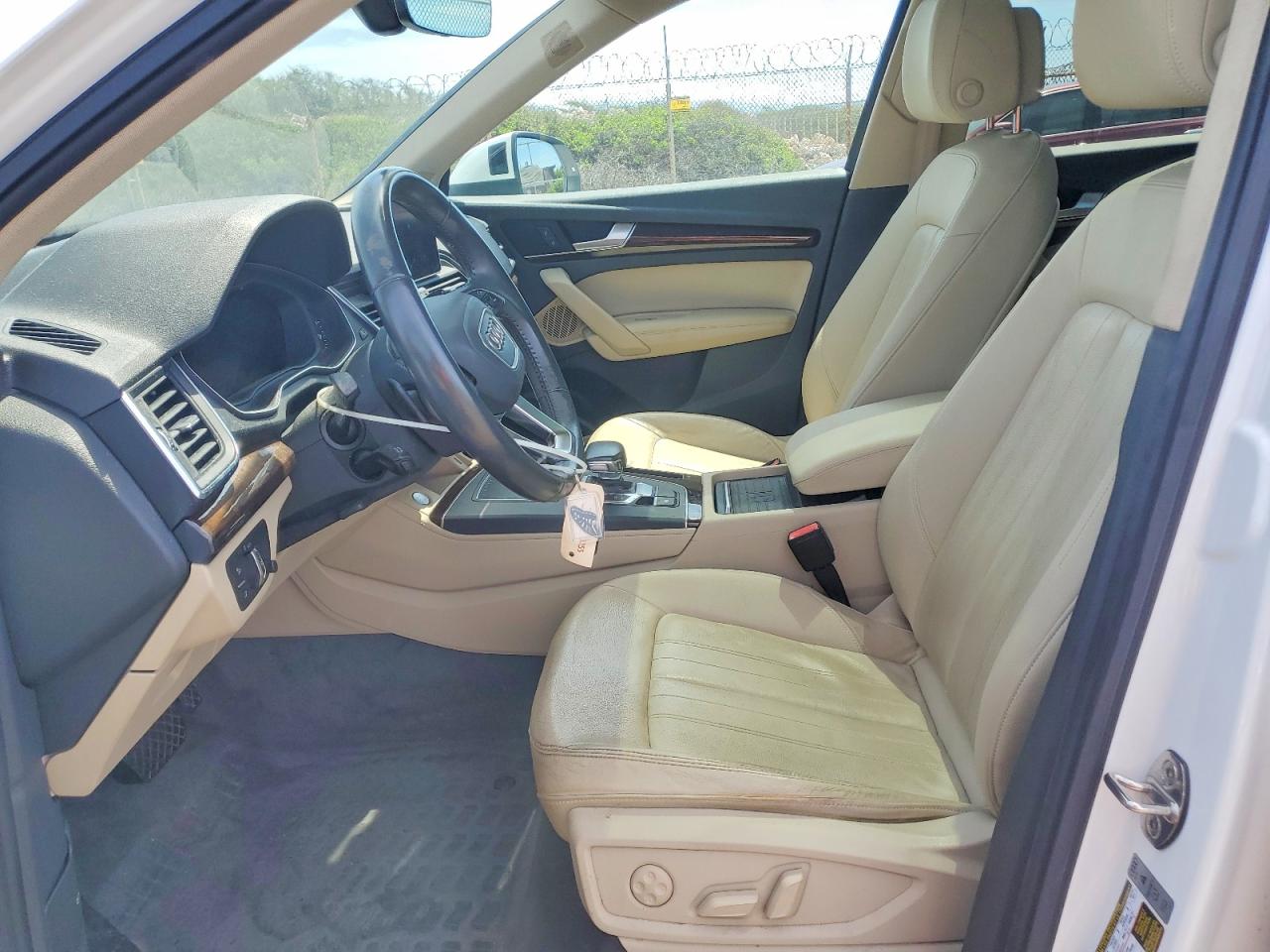 2019 AUDI Q5 quattro Premium Plus