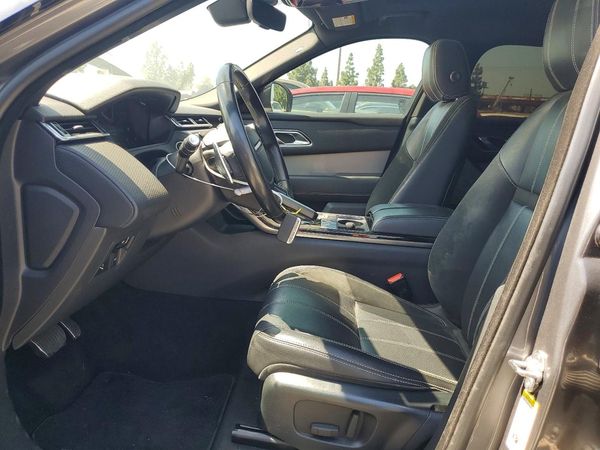 2018 LAND ROVER RANGE ROVER VELAR R-Dynamic SE