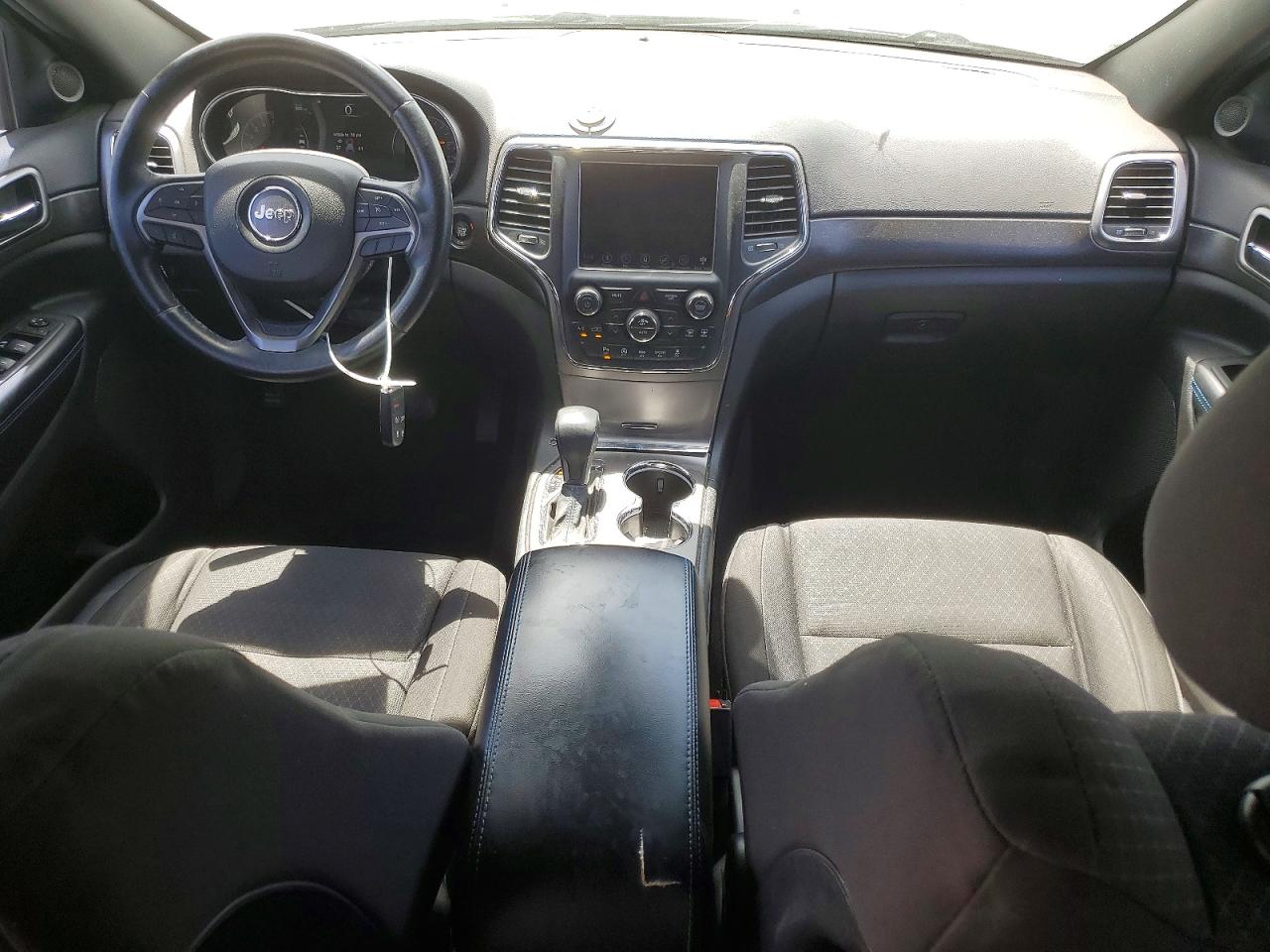 2018 JEEP GRAND CHEROKEE LAREDO 4X4