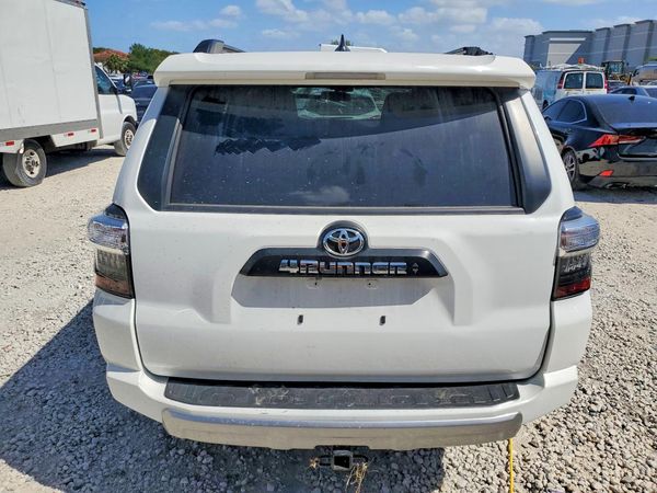 2024 TOYOTA 4RUNNER