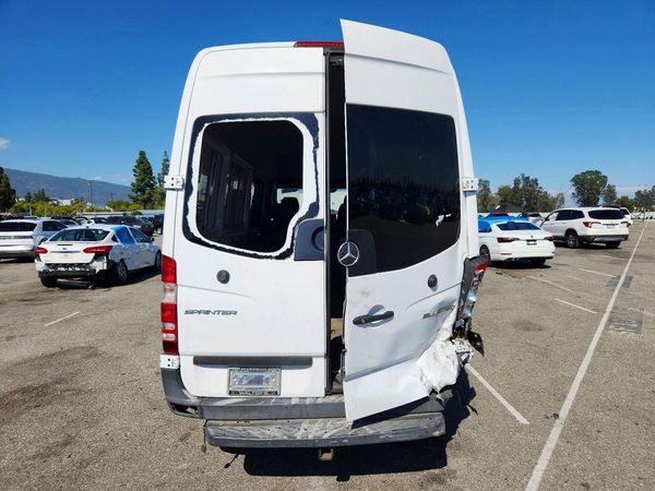2014 MERCEDES-BENZ SPRINTER High