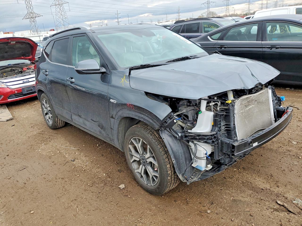 2023 KIA SELTOS EX