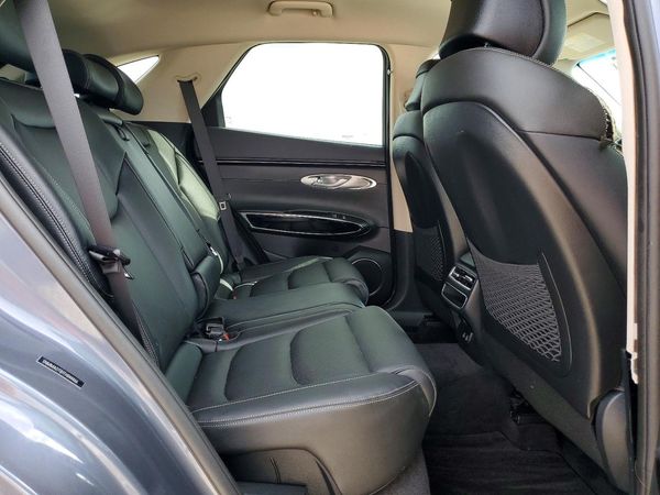 2026 GENESIS GV70 2.5T, 2.5T Select