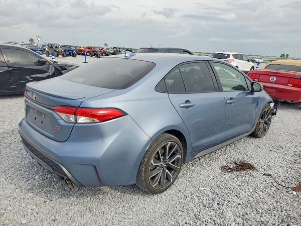 2022 TOYOTA COROLLA