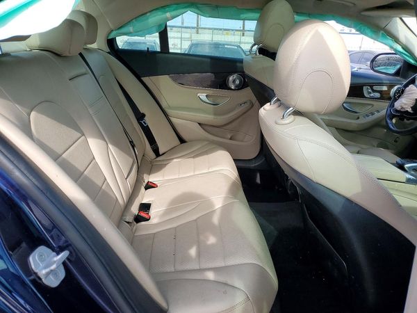 2015 MERCEDES-BENZ C 4-MATIC