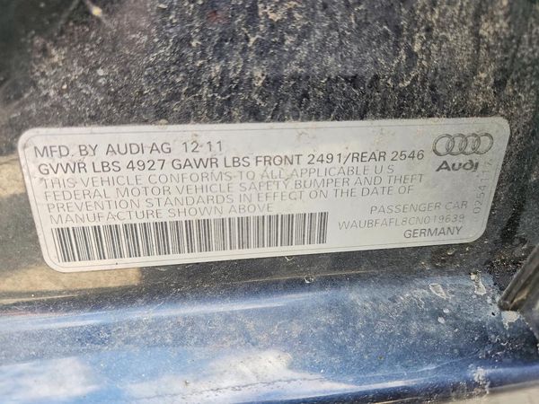 2012 AUDI A4 quattro Premium