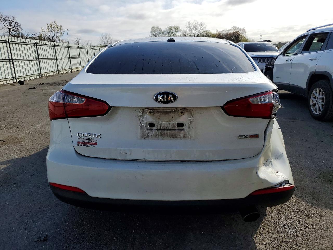 2015 KIA FORTE