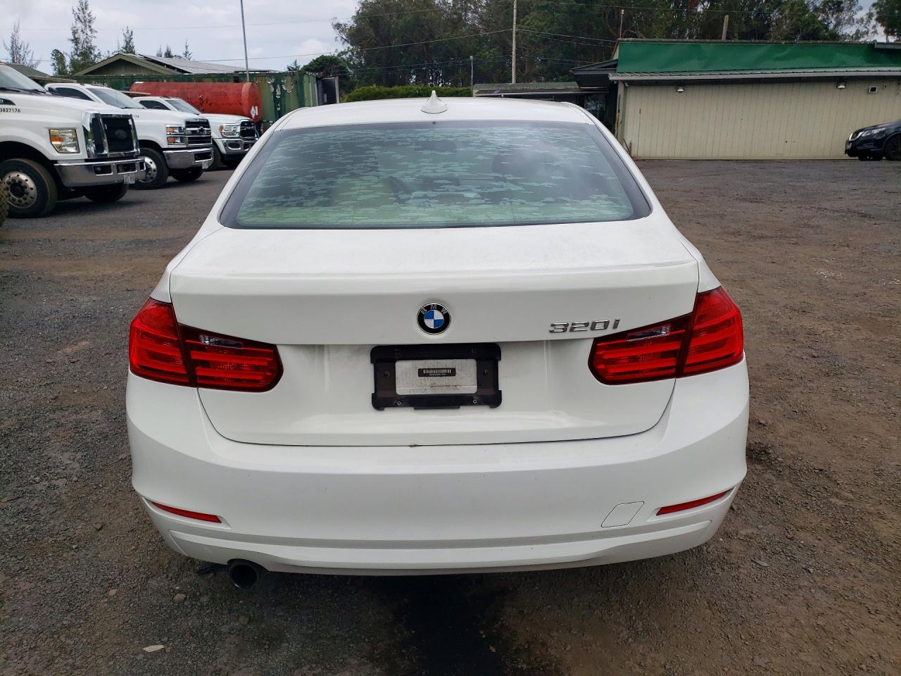 2015 BMW 320 320i