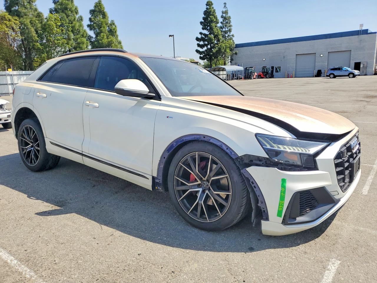 2021 AUDI Q8