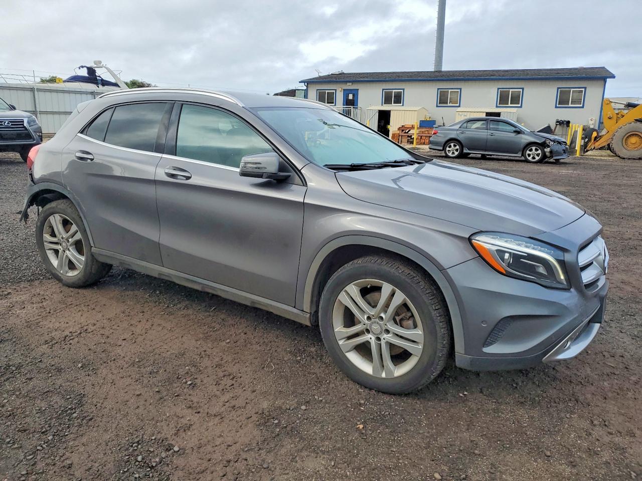 2015 MERCEDES-BENZ GLA