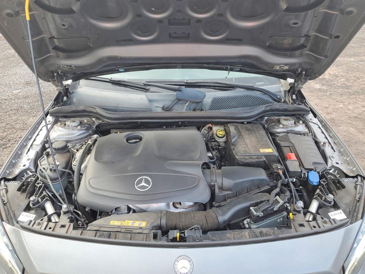 2015 MERCEDES-BENZ GLA