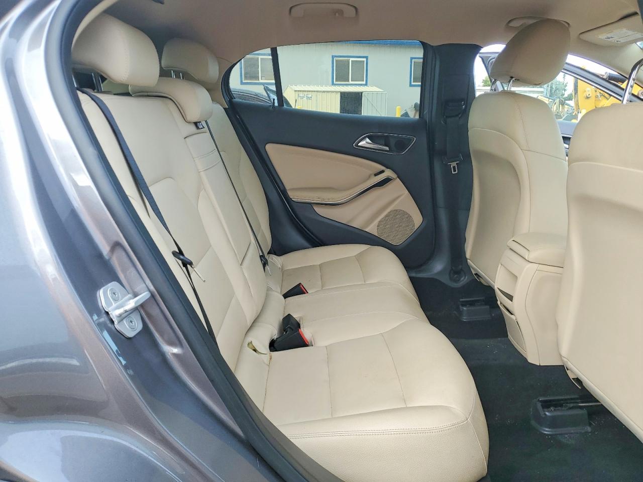 2015 MERCEDES-BENZ GLA
