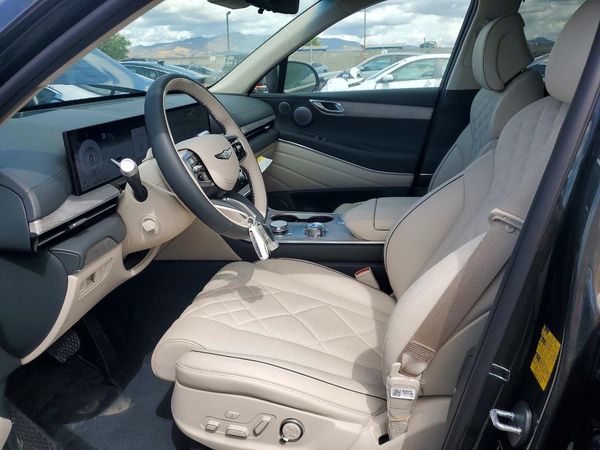 2026 GENESIS GV80
