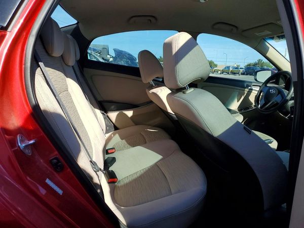 2016 HYUNDAI ACCENT