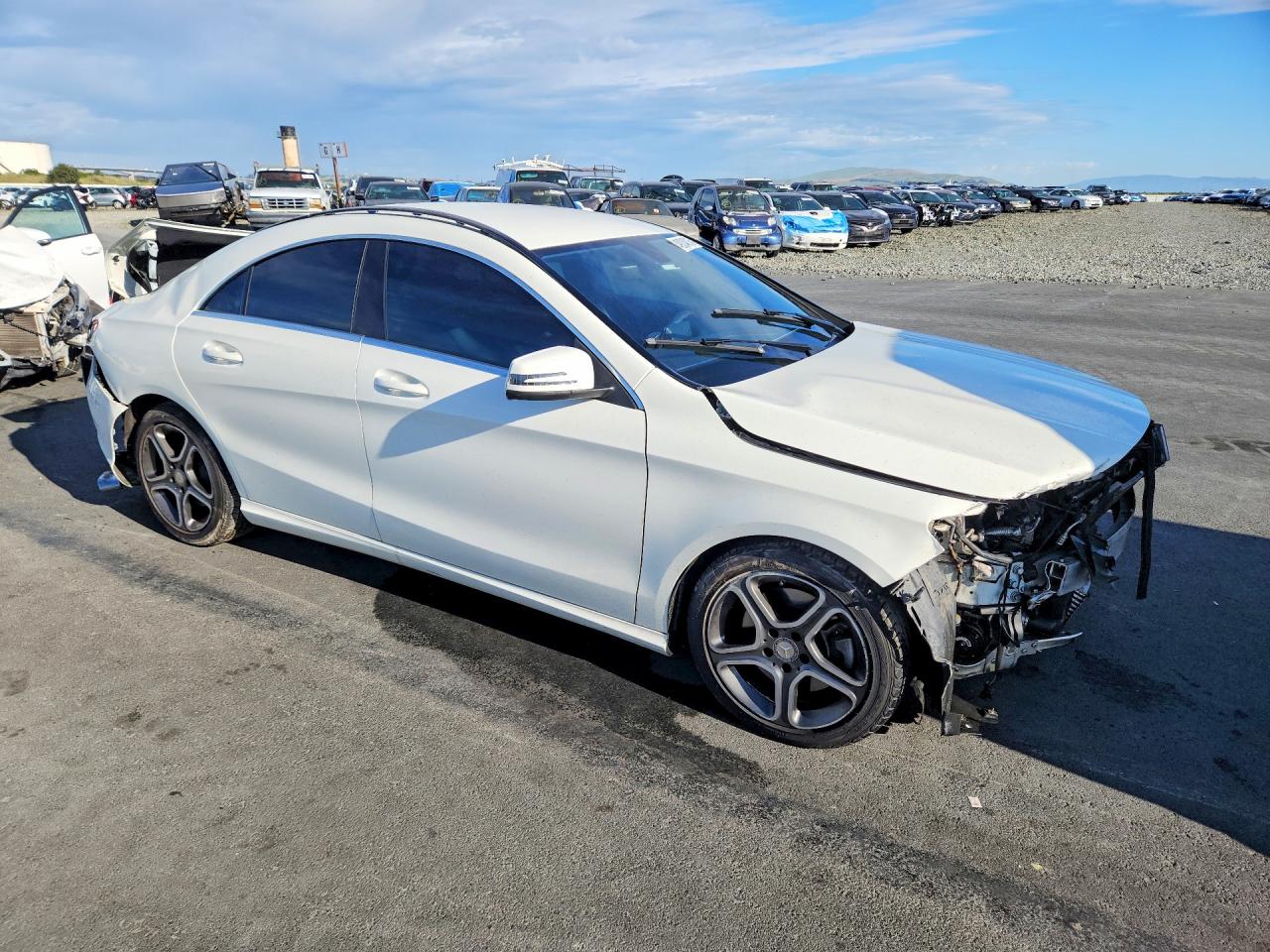 2014 MERCEDES-BENZ CLA CLA250