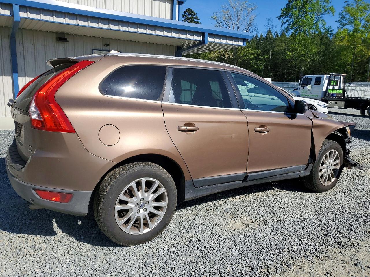2010 VOLVO XC60