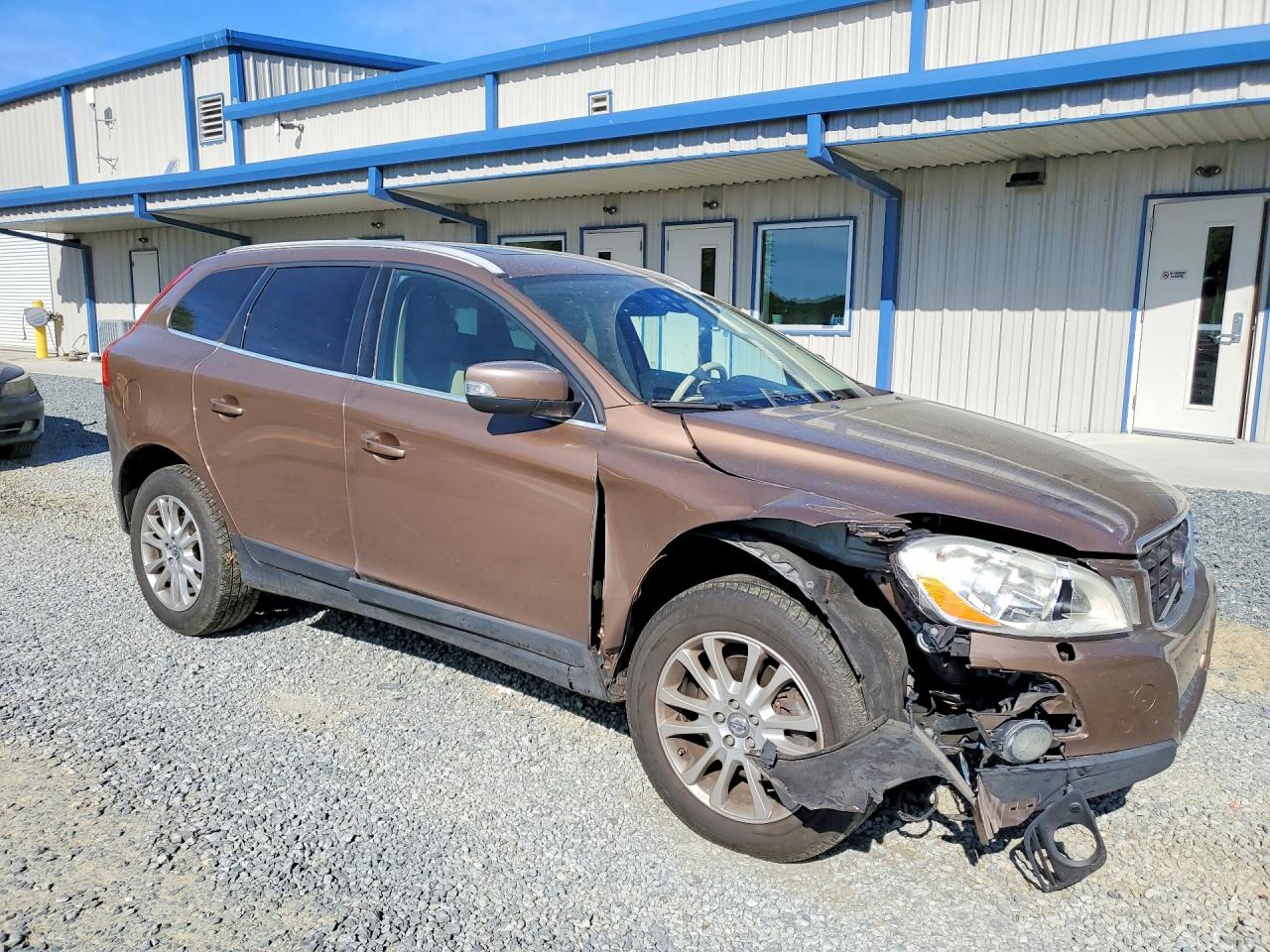 2010 VOLVO XC60
