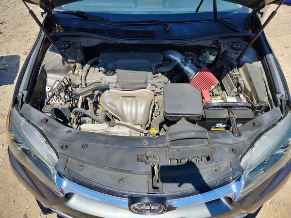 2015 TOYOTA CAMRY