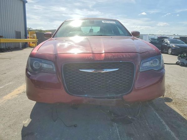 2020 CHRYSLER 300