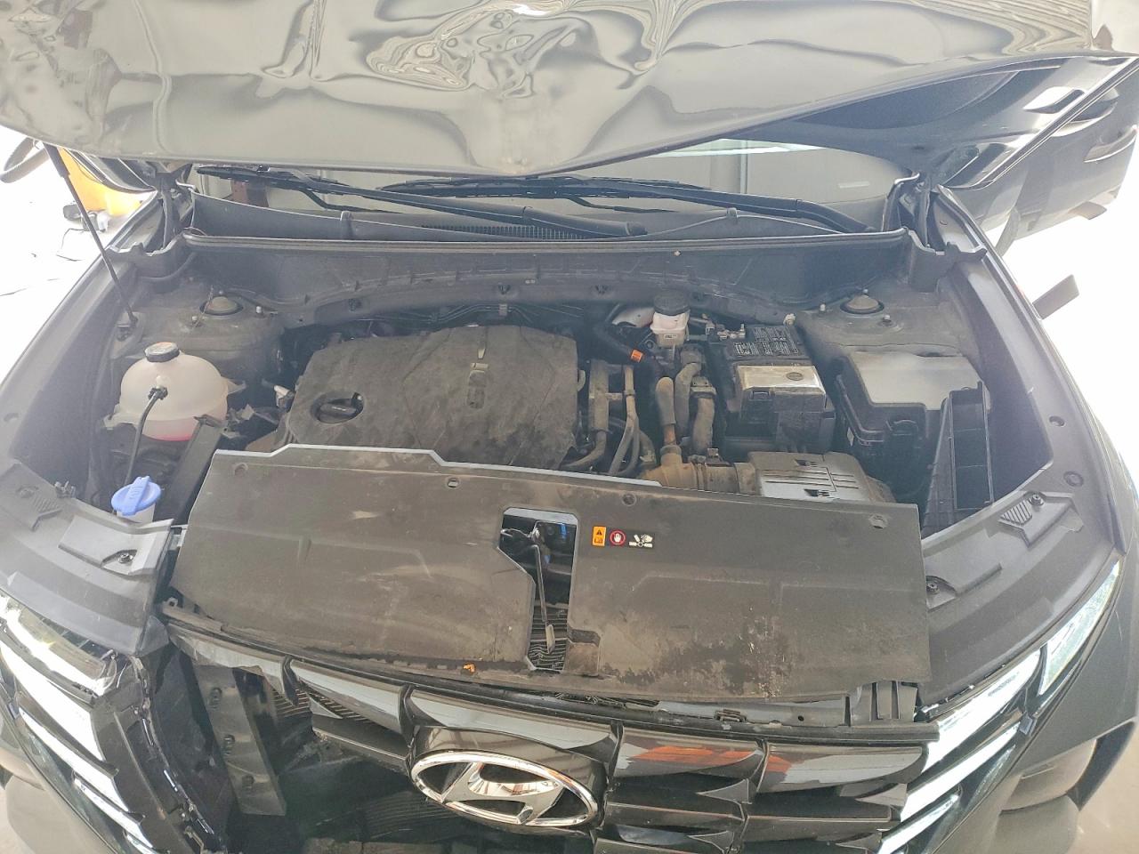 2024 HYUNDAI TUCSON SE