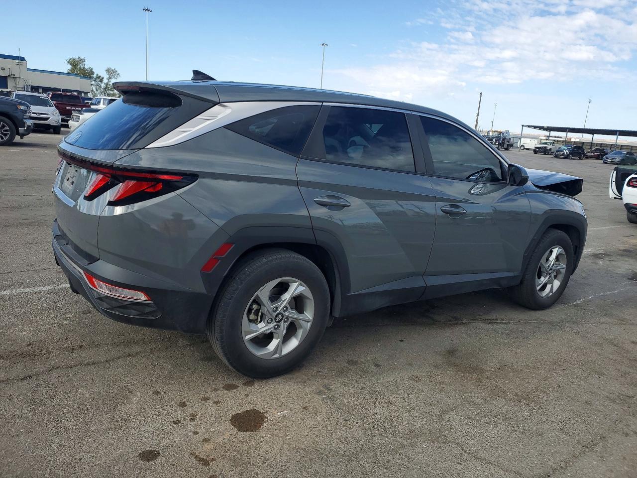 2024 HYUNDAI TUCSON SE