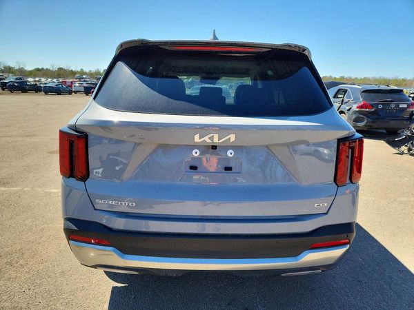 2025 KIA SORENTO