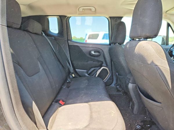 2017 JEEP RENEGADE LATITUDE 4X2