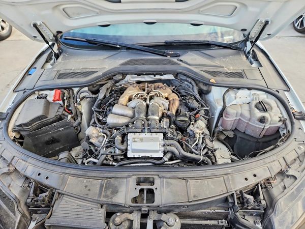 2017 AUDI A8 quattro Sport L