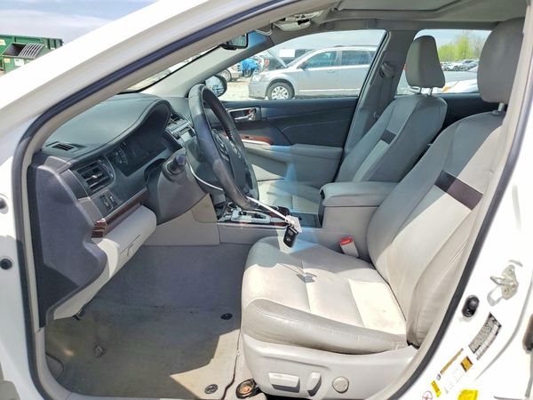 2014 TOYOTA CAMRY — DENT
