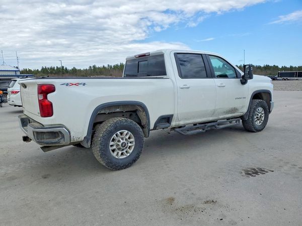 2025 CHEVROLET SILVERADO LT