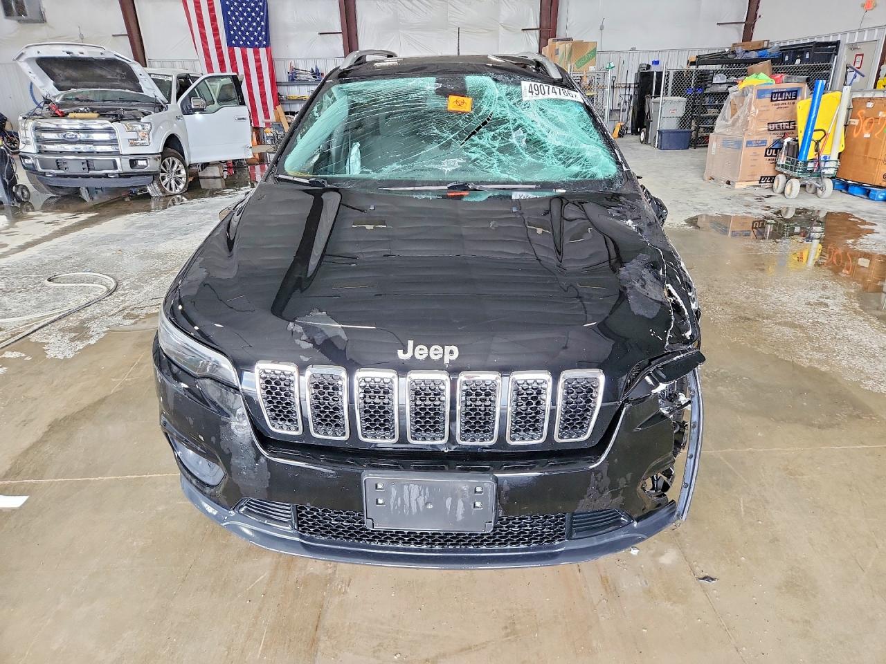 2019 JEEP CHEROKEE LATITUDE FWD
