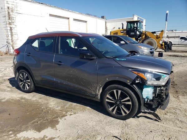 2019 NISSAN KICKS