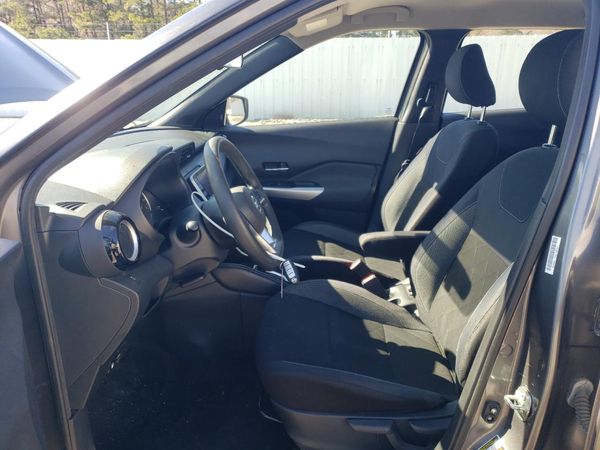 2019 NISSAN KICKS