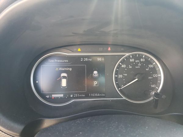 2019 NISSAN KICKS