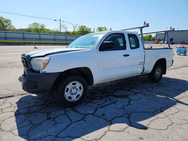 2015 TOYOTA TACOMA