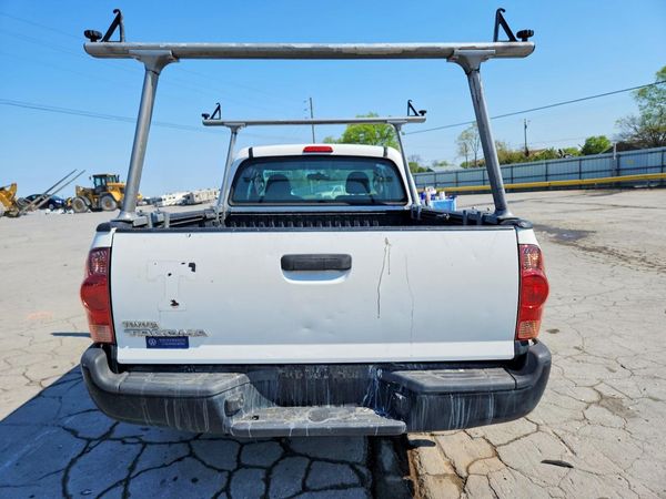 2015 TOYOTA TACOMA