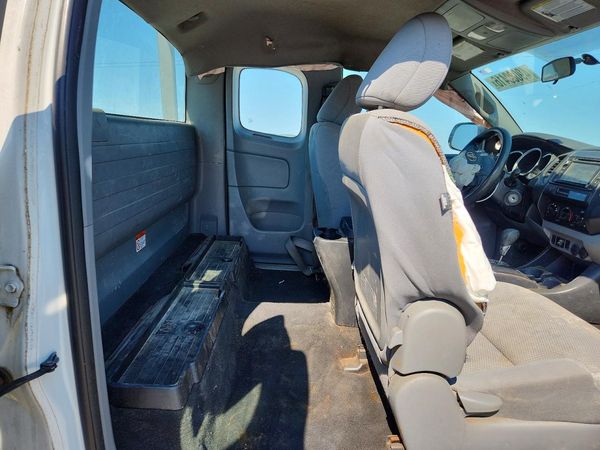 2015 TOYOTA TACOMA