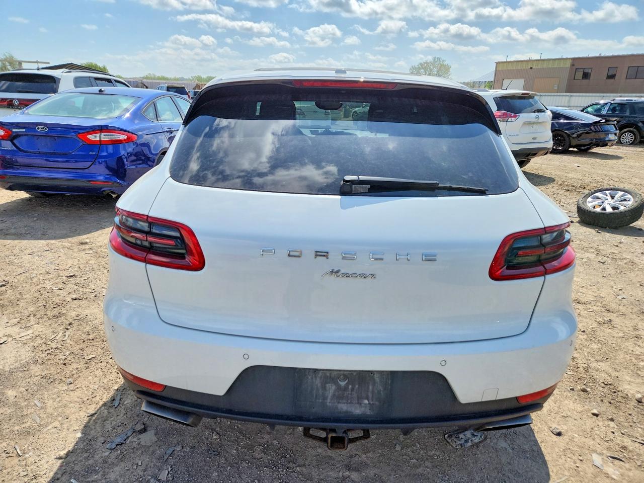 2018 PORSCHE MACAN