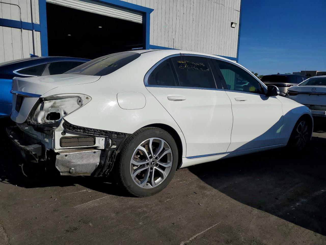 2017 MERCEDES-BENZ C C300