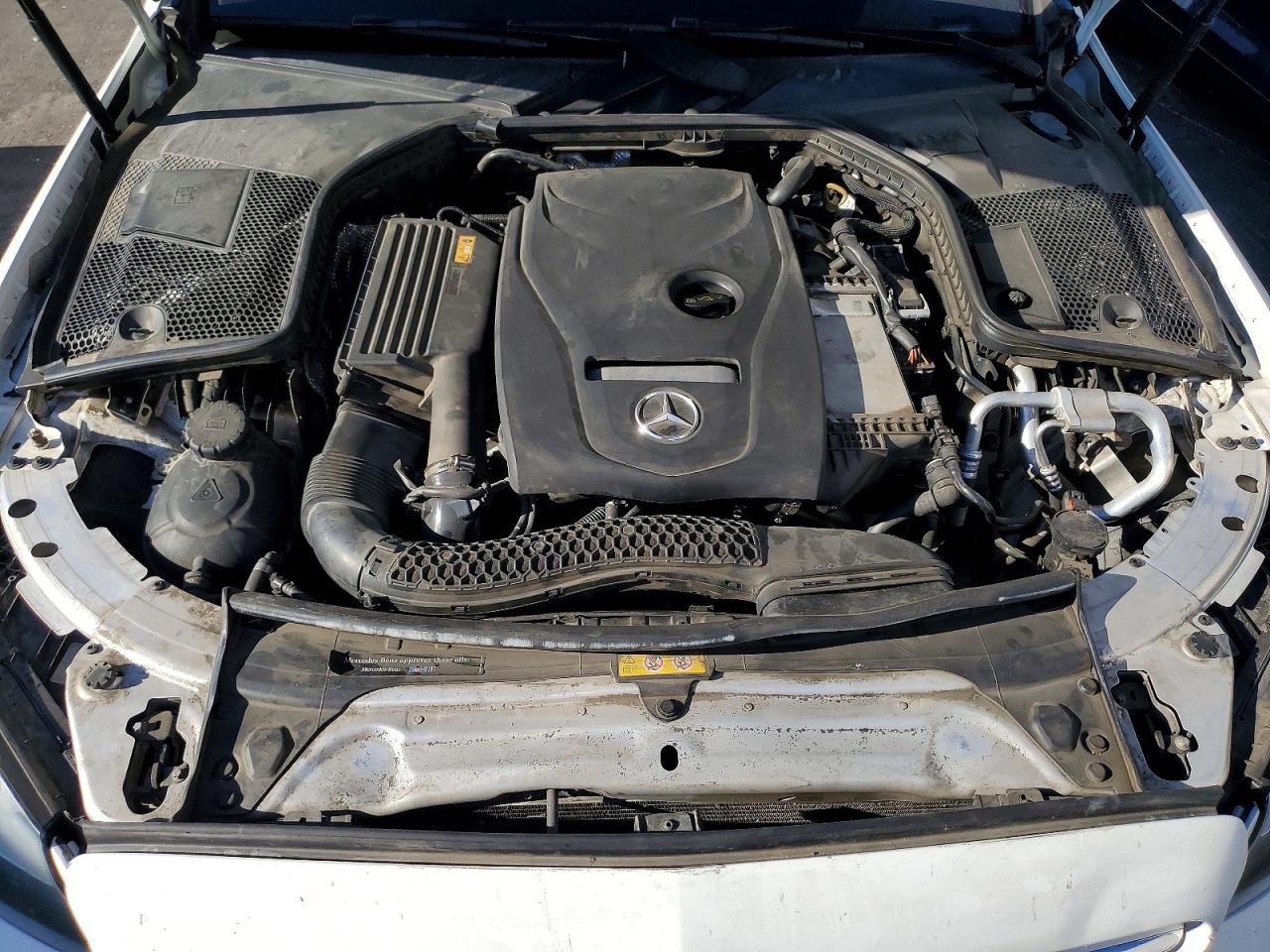 2017 MERCEDES-BENZ C C300