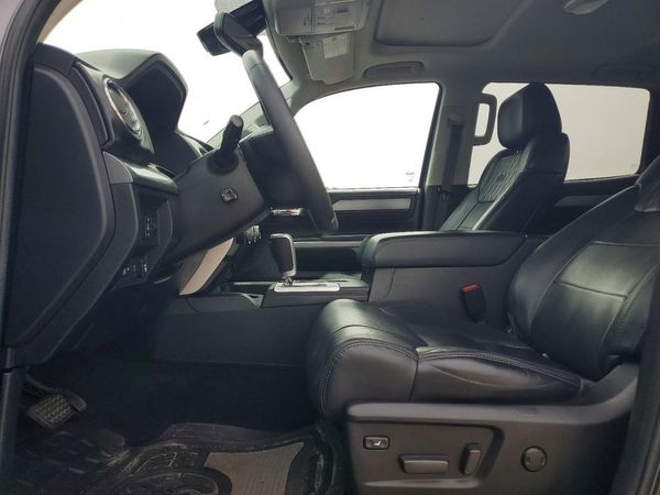 2021 TOYOTA TUNDRA