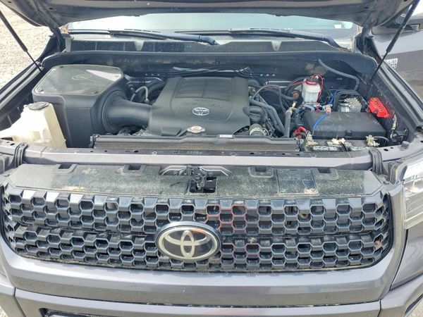 2021 TOYOTA TUNDRA