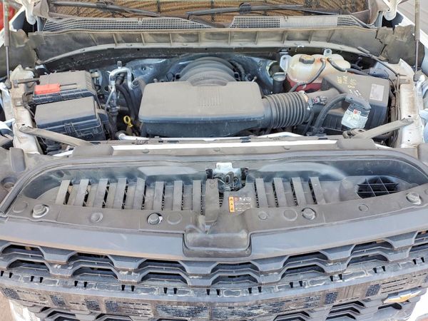 2021 CHEVROLET SILVERADO Work Truck — Engine bay