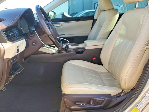 2017 LEXUS ES 350