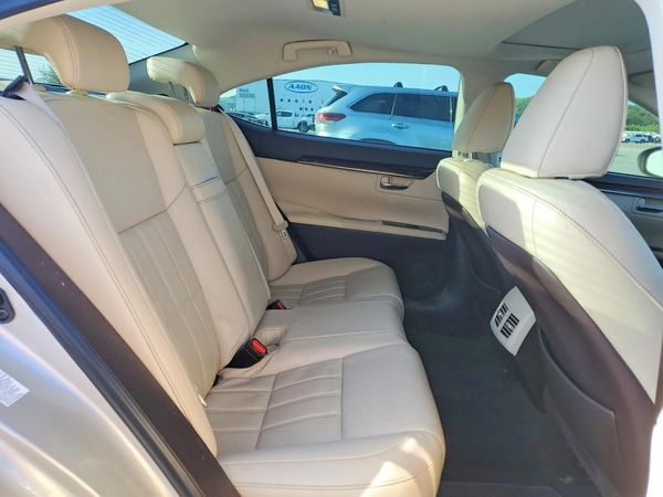 2017 LEXUS ES 350