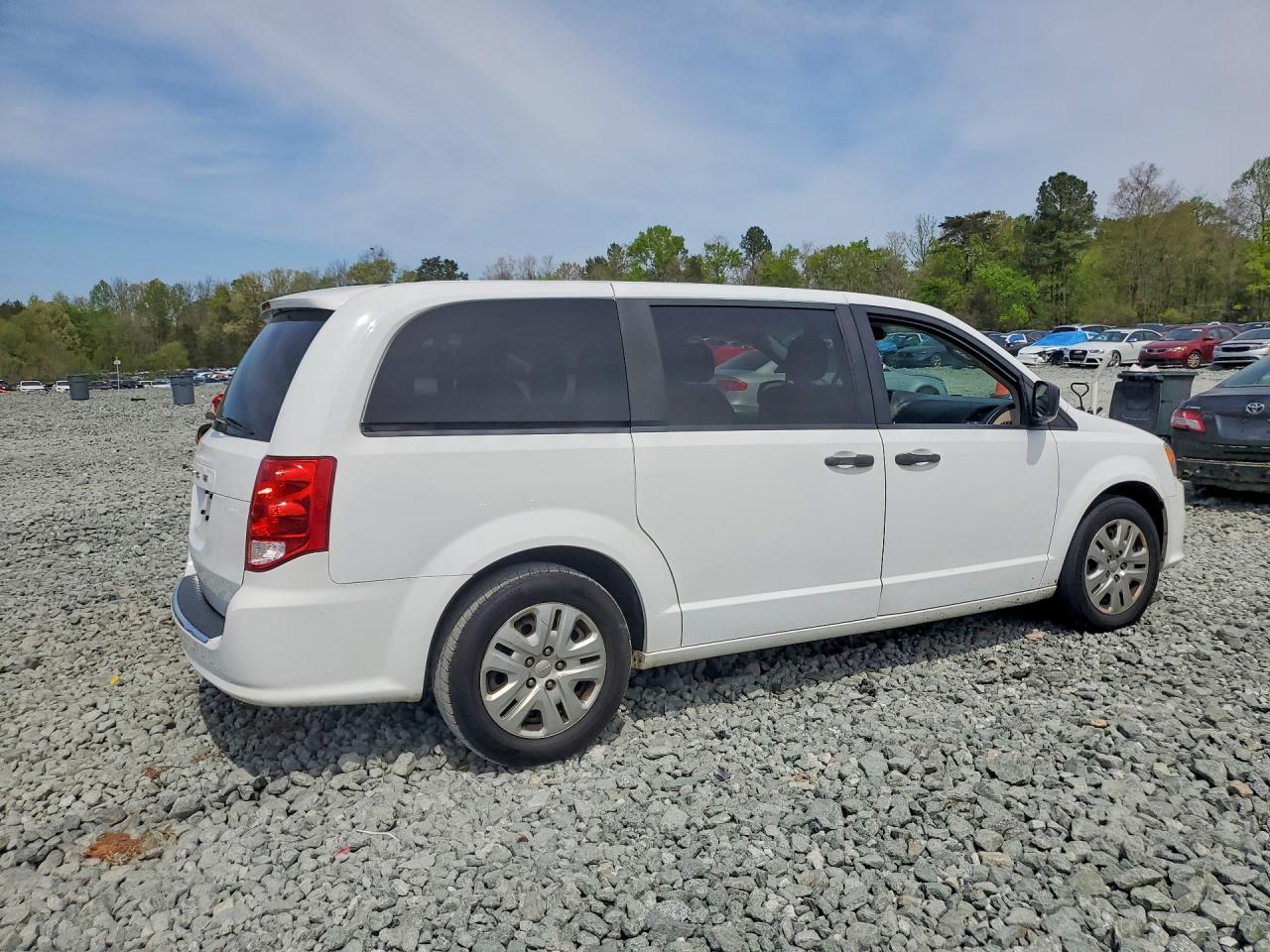 2019 DODGE GRAND CARAVAN SE