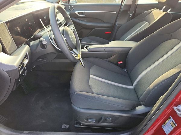 2025 HYUNDAI SONATA